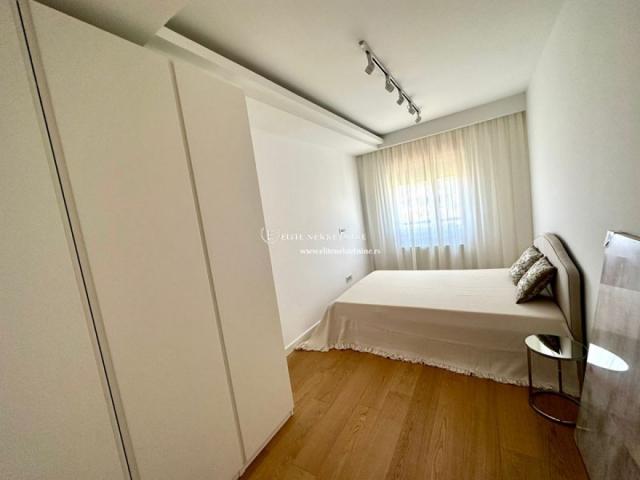 Petosoban penthouse Vracar, 2 garazna mesta