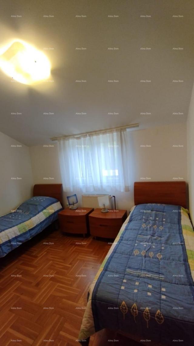 Stan Apartman 300 m do plaža, u borovoj šumi,  Verudela. 