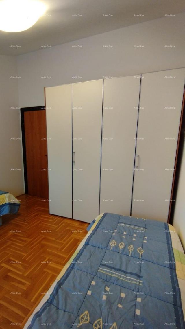 Stan Apartman 300 m do plaža, u borovoj šumi,  Verudela. 