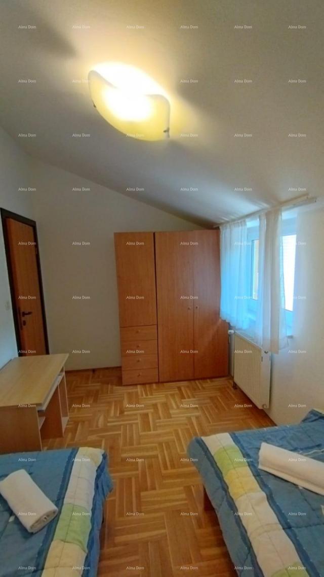 Stan Apartman 300 m do plaža, u borovoj šumi,  Verudela. 