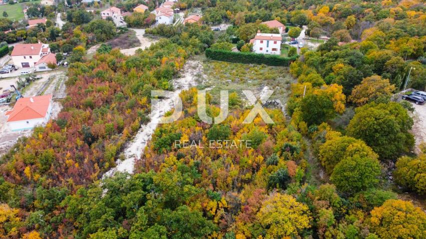 ISTRA, LABIN, RABAC - Građevinsko zemljište sa otvorenim pogledom na prirodu i u blizini mora