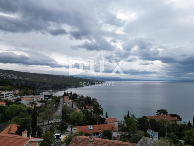 VOLOSKO, OPATIJA- stan 121m2 s panoramskim pogledom na more