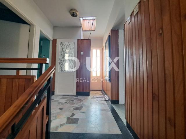 RIJEKA, DONJI ZAMET - Semi-detached house in a great location