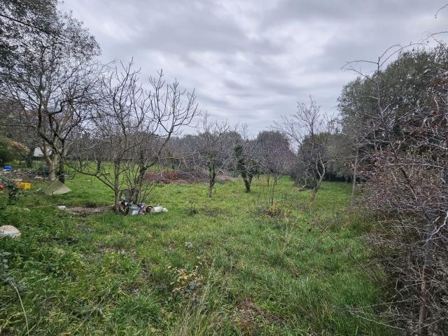 ISTRA, MEDULIN - Građevinsko zemljište za zgrade/vile/kuću za odmor