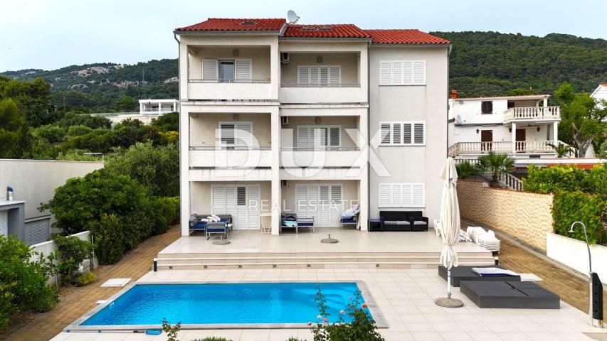 Haus Banjol, Rab, 400m2