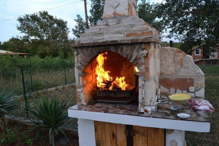 ISTRA FAŽANA Apartmanska kuća u blizini mora