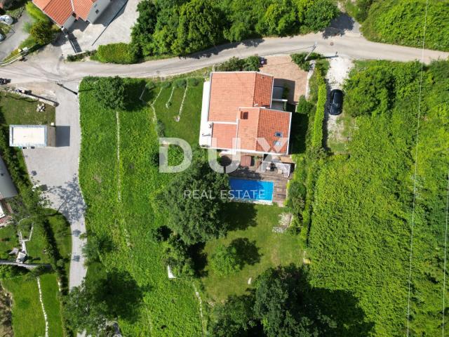 House Poljane, Opatija - Okolica, 250m2