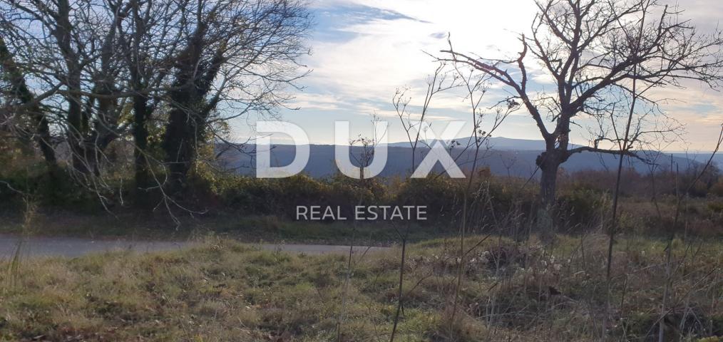 ISTRIA, BARBAN - Land with valid building permits and paid utilities, beautiful view all the way to 