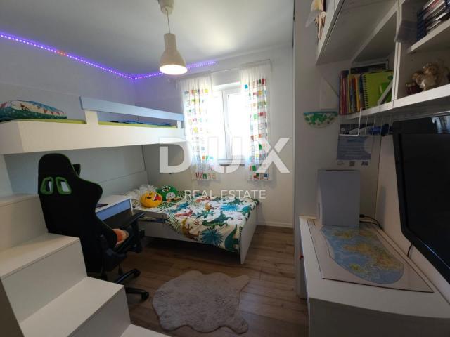 OTOK KRK, GRAD KRK - Apartman 2S+DB sa terasom i parkingom