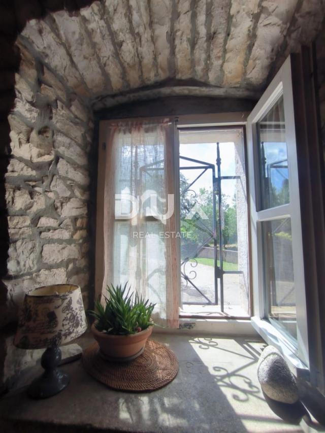 ISTRIA, BARBAN Cute stone house ideal for a couple!