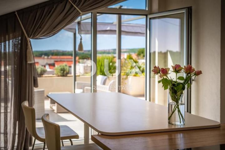 ISTRIA, MEDULIN Exclusive two-story penthouse with roof terrace!