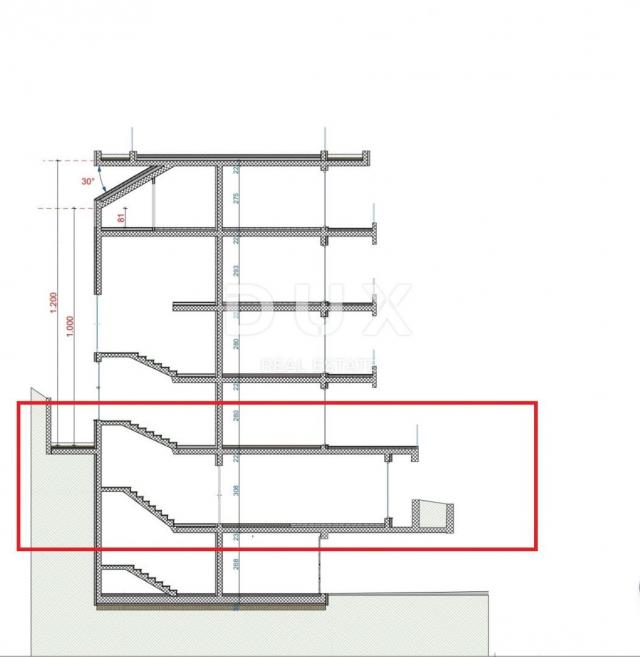 OPATIJA, CENTAR - stan prizemlje 147m2 pogledom na more- A1