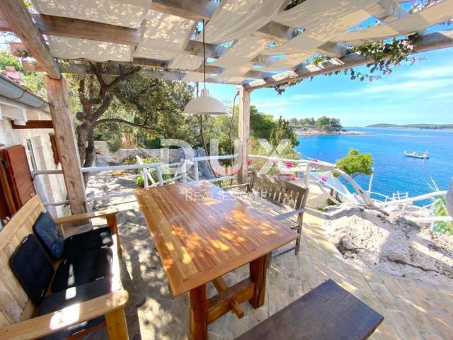 House Hvar, 250m2