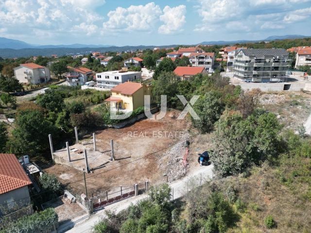 VIŠKOVO, MARINIĆI- građevinsko zemljište 1600m2 za najam