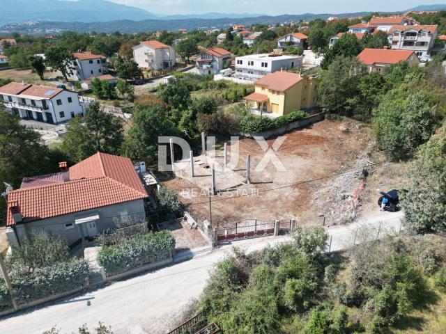 VIŠKOVO, MARINIĆI- građevinsko zemljište 1600m2 za najam