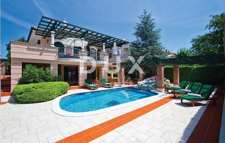 ISTRIA, POREČ - Prestigious villa in a rarely available location!