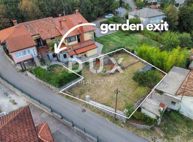 OPATIJA, POBRI - prizemlje od 120 m2 za adaptaciju, pogled na more i veliki vrt