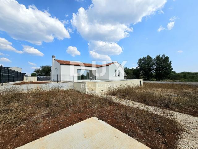 ISTRIEN, SVETI LOVREČ - Neu gebautes Einfamilienhaus in ruhiger Lage