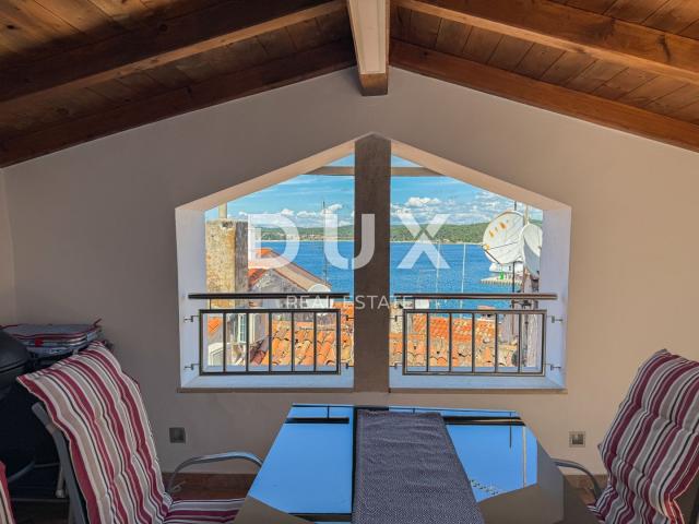 ROVINJ, CENTER - superbly decorated building in the heart of Rovinj with roof terrace, view, jacuzzi