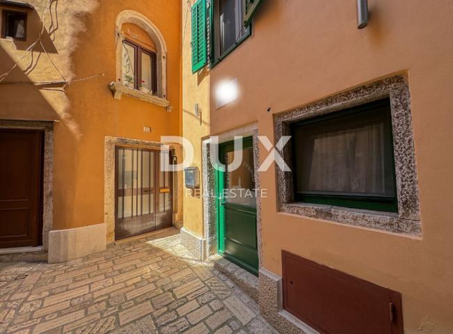 ROVINJ, ZENTRUM – wunderschön eingerichtetes Gebäude im Herzen von Rovinj mit Dachterrasse, Aussicht