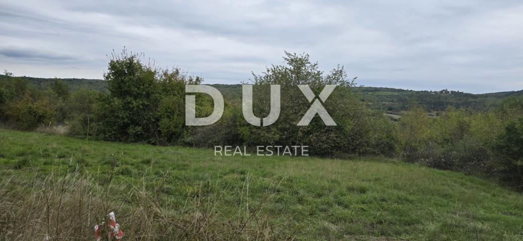 ISTRIA, GROŽNJAN - Building plot with panoramic view