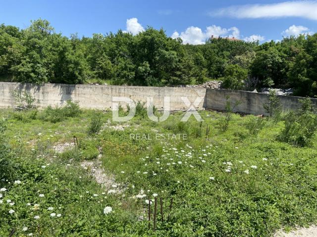 RIJEKA, ŠMRIKA - building plot 860 m2 with a view of the sea and a built foundation slab for a resid