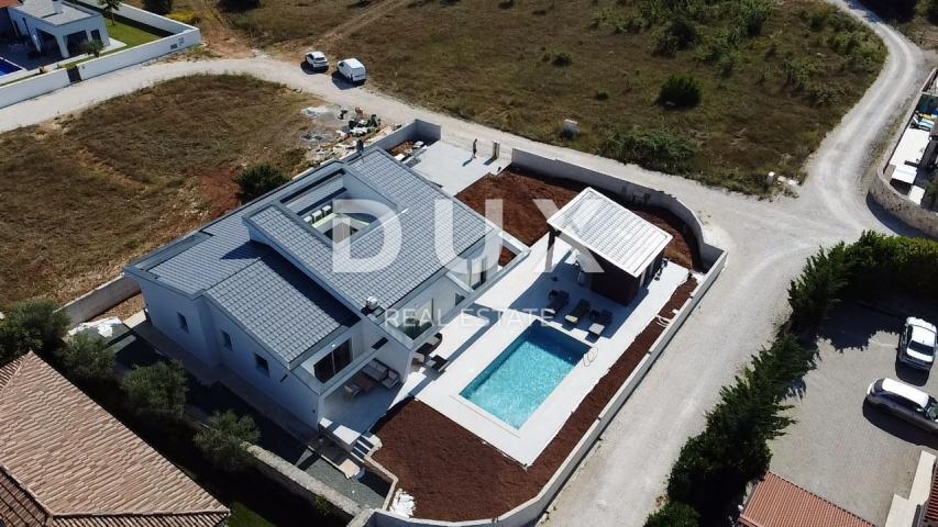 ISTRIA, SVETVINČENAT - Designer one-story house with atrium for rent!