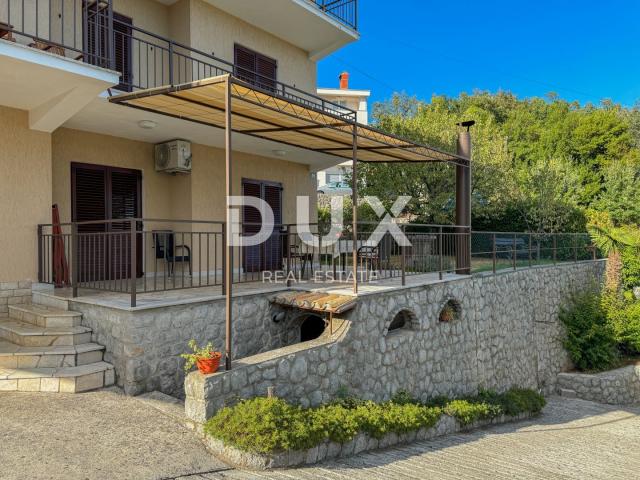 OPATIJA, IČIĆI - house near Ičići marina to be renovated, rich garden, panoramic sea view, garages