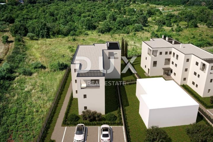 ISTRIA, POREČ - Luxurious apartment in a new building, near the sea