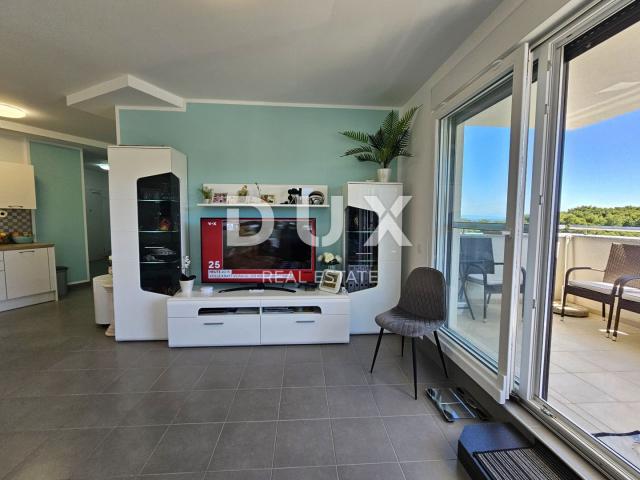 ISTRIEN, PREMANTURA - 2-Zimmer-Wohnung mit Dachterrasse und Blick auf das Meer