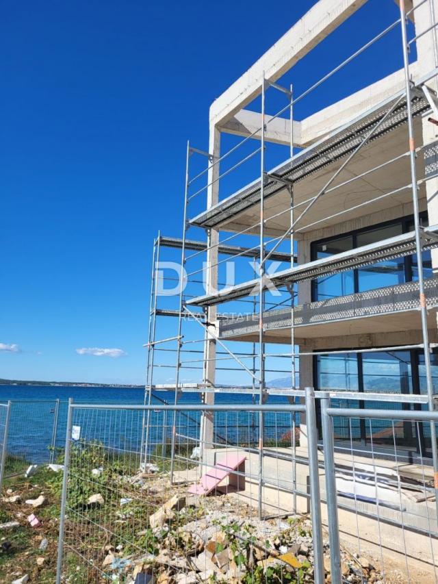 PRIVLAKA, ZADAR - S2 Luxury new building in the 1st row to the sea