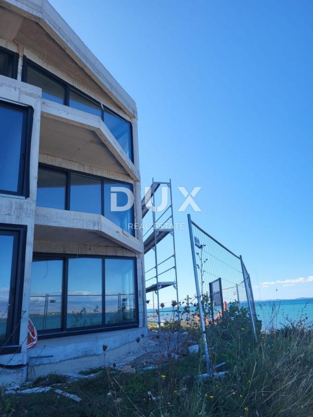 PRIVLAKA, ZADAR - S2 Luxury new building in the 1st row to the sea