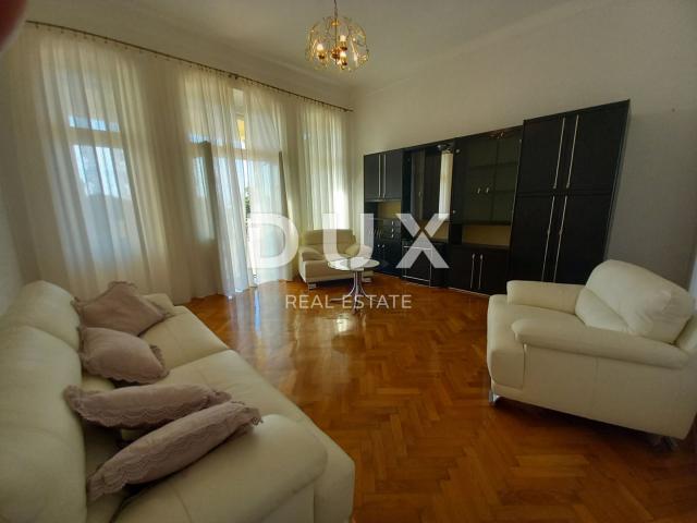 OPATIJA, VOLOSKO - apartment 115 m2 with a terrace three steps from the sea