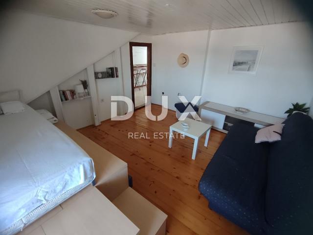 ISTRIA, PULA - Beautiful apartment with sea view in the city center