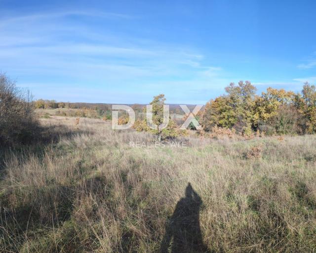 ISTRIA, KRNICA - Building plot with a panoramic view of the greenery