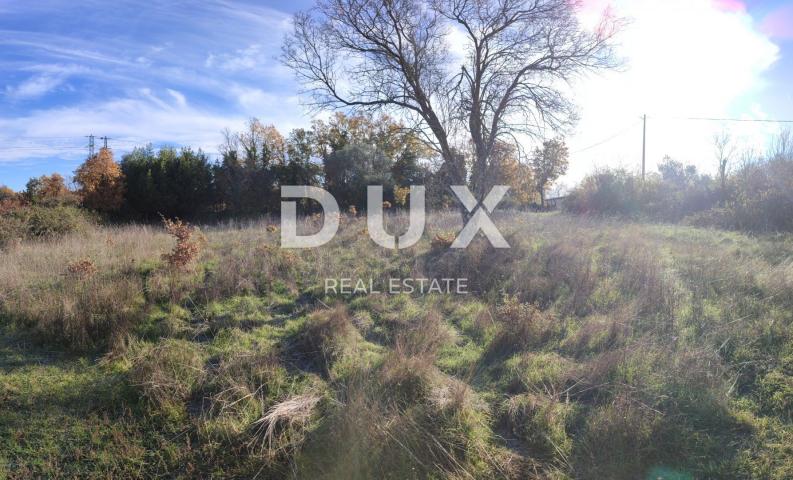 ISTRIA, KRNICA - Building plot with a panoramic view of the greenery