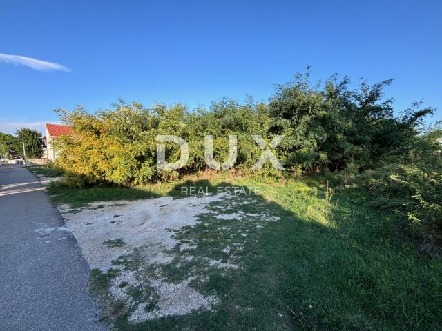 ZADAR, NIN - Building plot near the sea