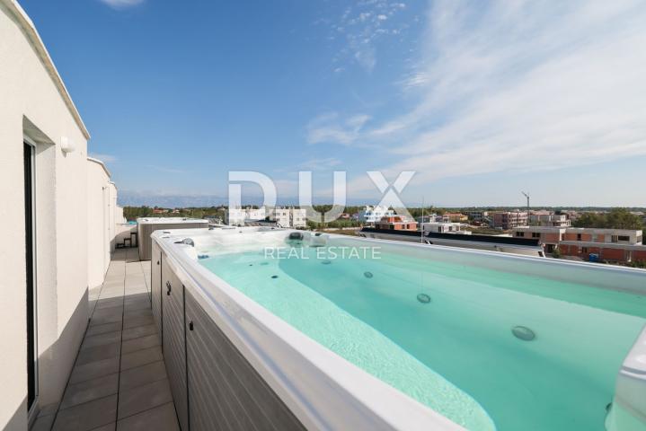 ZADAR, PRIVLAKA – Ihre Traumvilla: Meerblick, Whirlpool auf dem Dach und nur 100 m zum Strand! R3