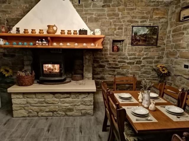 ISTRIEN, BUZET (Umgebung) - Schönes Steinhaus mit herrlicher Aussicht