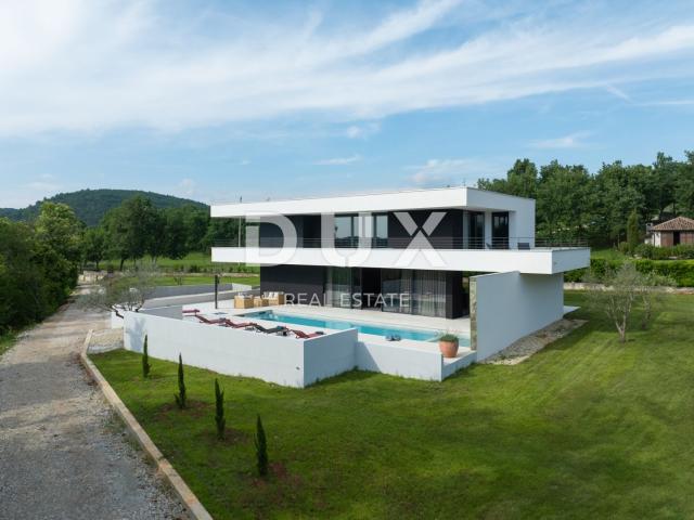 ISTRIA, GROŽNJAN - Designer newly built villa with complete privacy, located in front of a green are