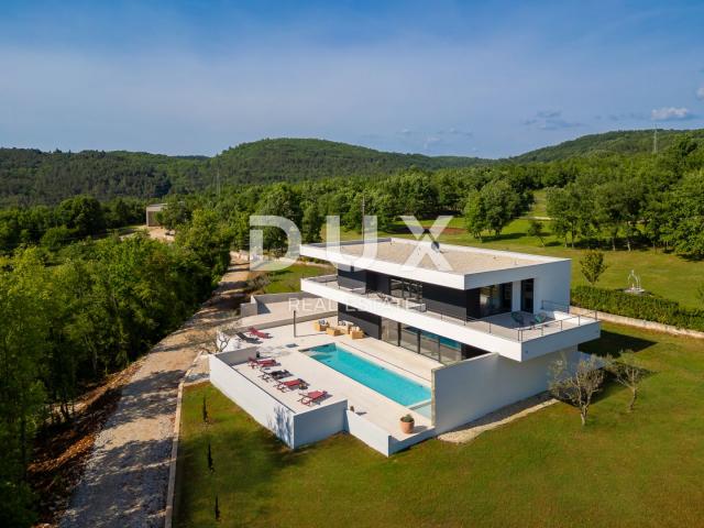 ISTRIA, GROŽNJAN - Designer newly built villa with complete privacy, located in front of a green are