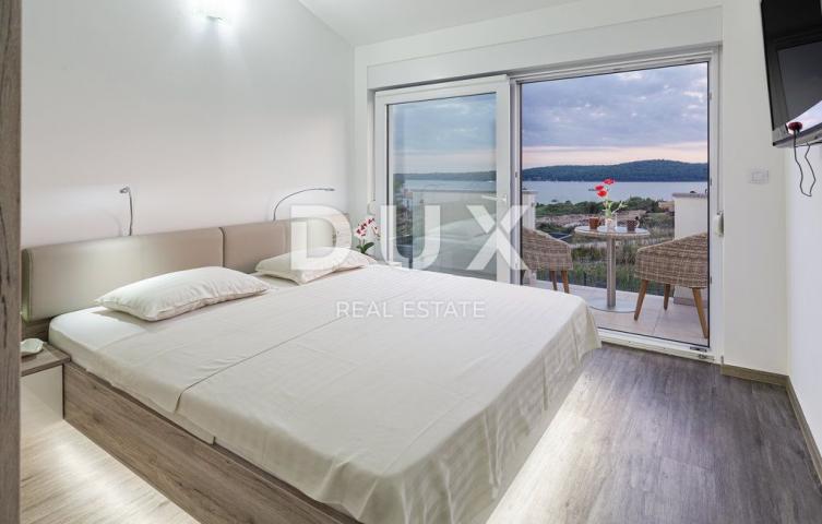 ISTRIA, MEDULIN - House 150m from the sea with a beautiful sea view