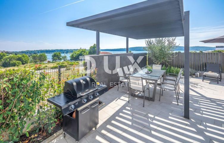 ISTRIA, MEDULIN - House 150m from the sea with a beautiful sea view