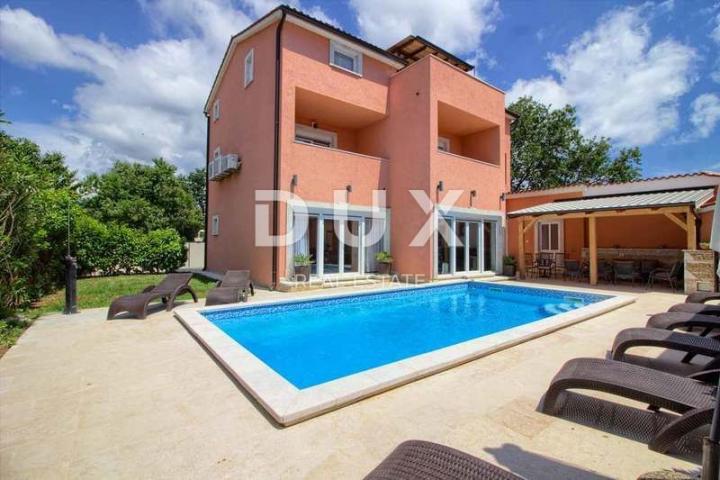 ISTRIA, MEDULIN Villa with pool 300 m from the beach