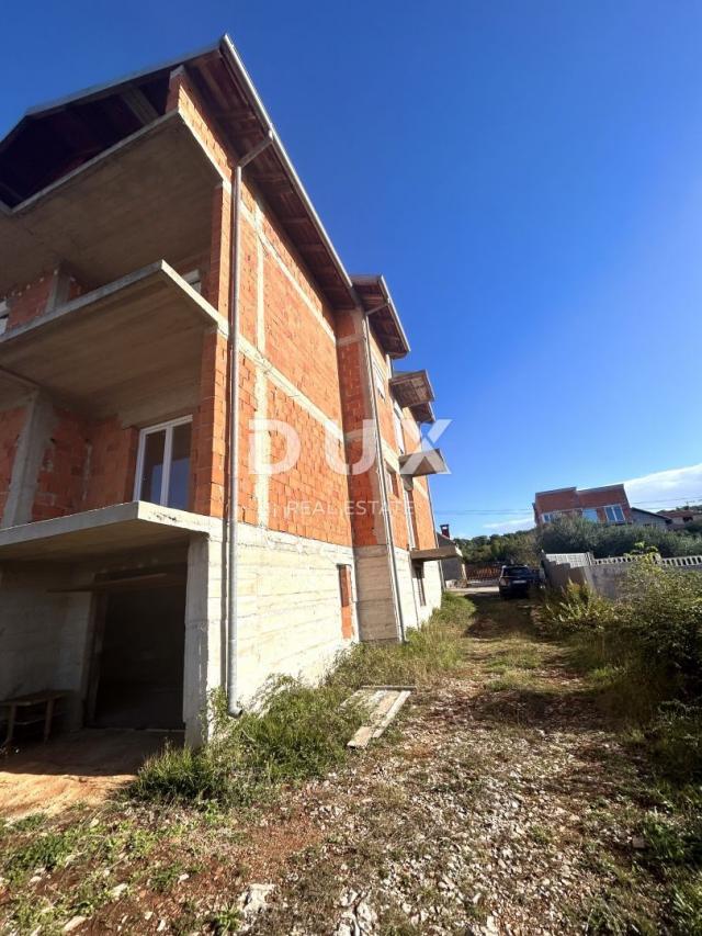 ZADAR, SKROČINI - Apartment building