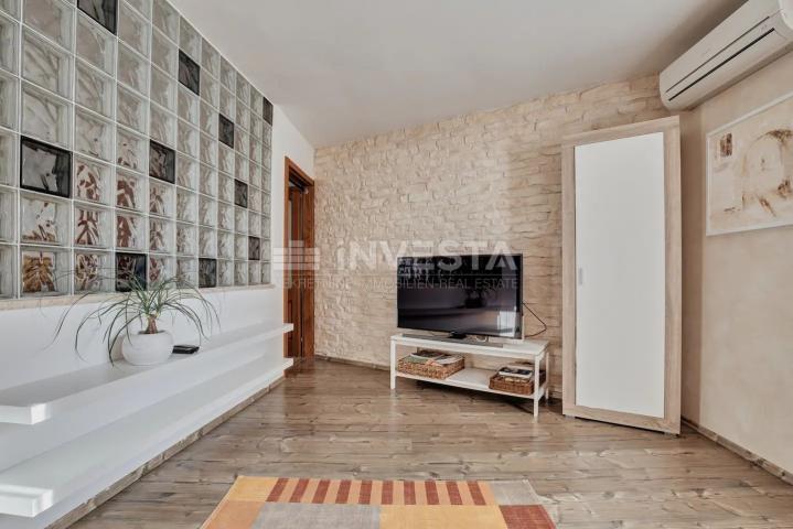 Fažana, beautiful renovated house in the old town center near the sea