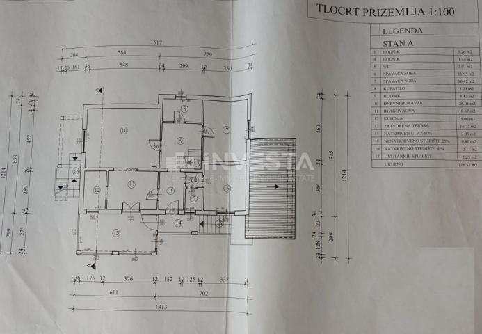 Poreč-Bereich, Familienhaus mit 2 Wohnungen und einem schönen Garten, 244 m2