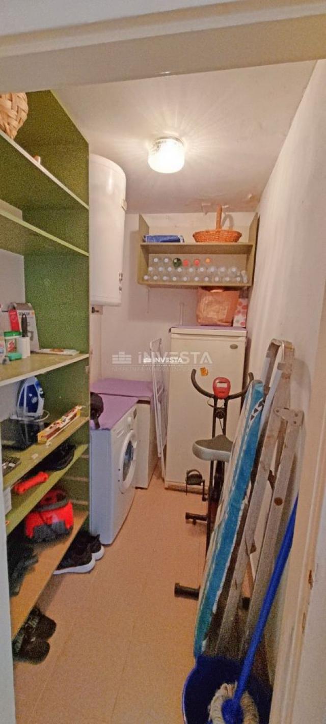 Rovinj, Wohnung 64m2, 2 Schlafzimmer + Wohnzimmer, Top-Lage!