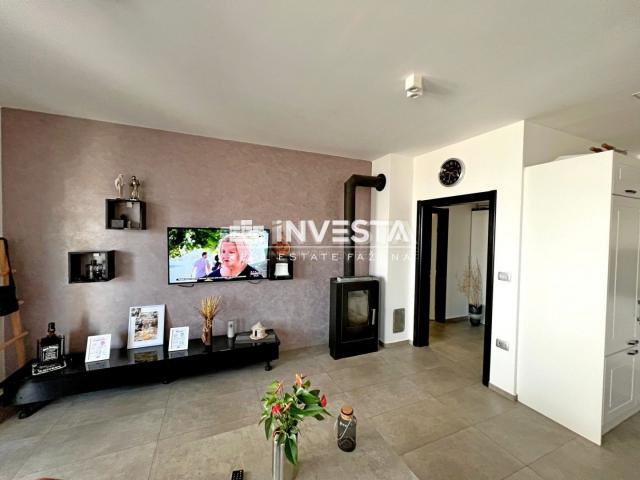 Vodnjan surroundings, modern house with tavern, 240 m2