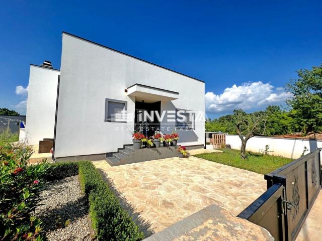 Vodnjan surroundings, modern house with tavern, 240 m2